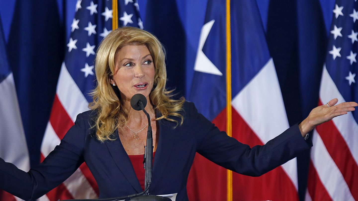 Wendy Davis Wants to Get More Young Women Interested in Politics